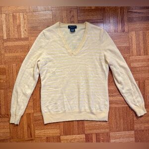 Lord & Taylor 100% Cashmere V-Neck Sweater